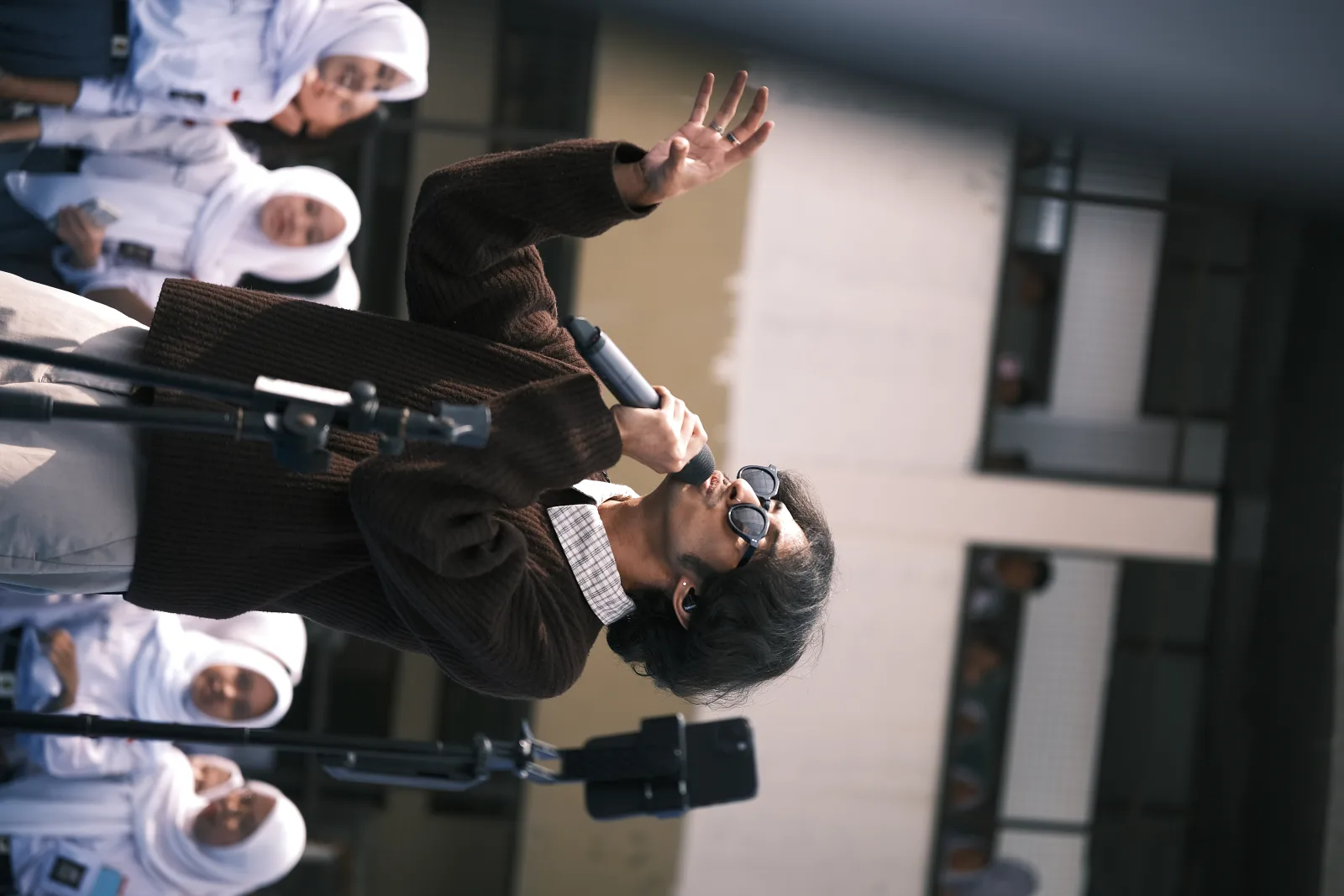 Rekomendasi Lagu-Lagu Paling Syahdu Versi Weswey untuk Menemanimua Bersantai