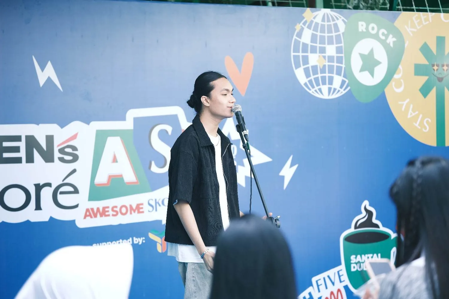 Trik Mengubah Panitia Pensi Sekolah Menjadi Jaringan Networking Karier di Masa Depan
