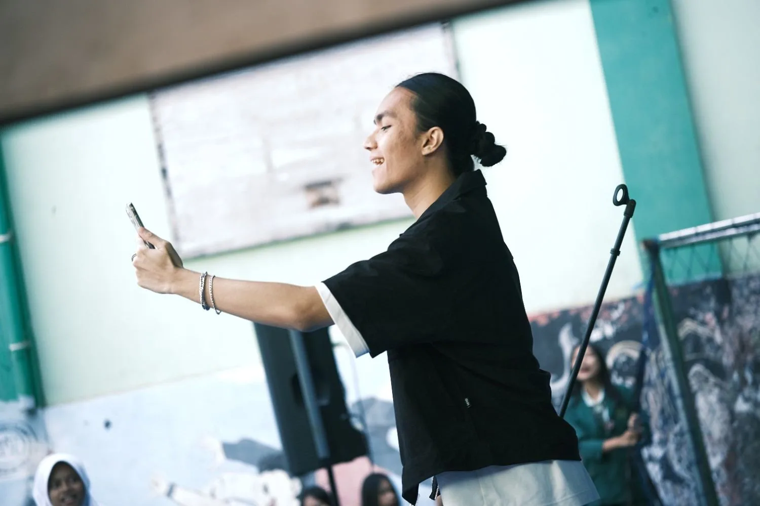 Momen Unik Saat Musisi Papan Atas Rela Perform di Pensi Sekolah Sederhana